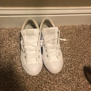 White converse size 4 kids